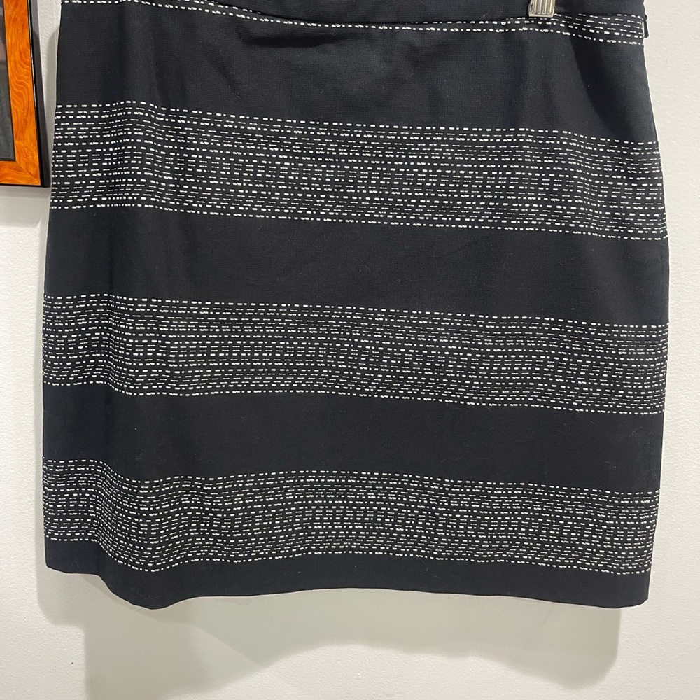 LOFT Black and Silver Knee-Length Pencil Skirt